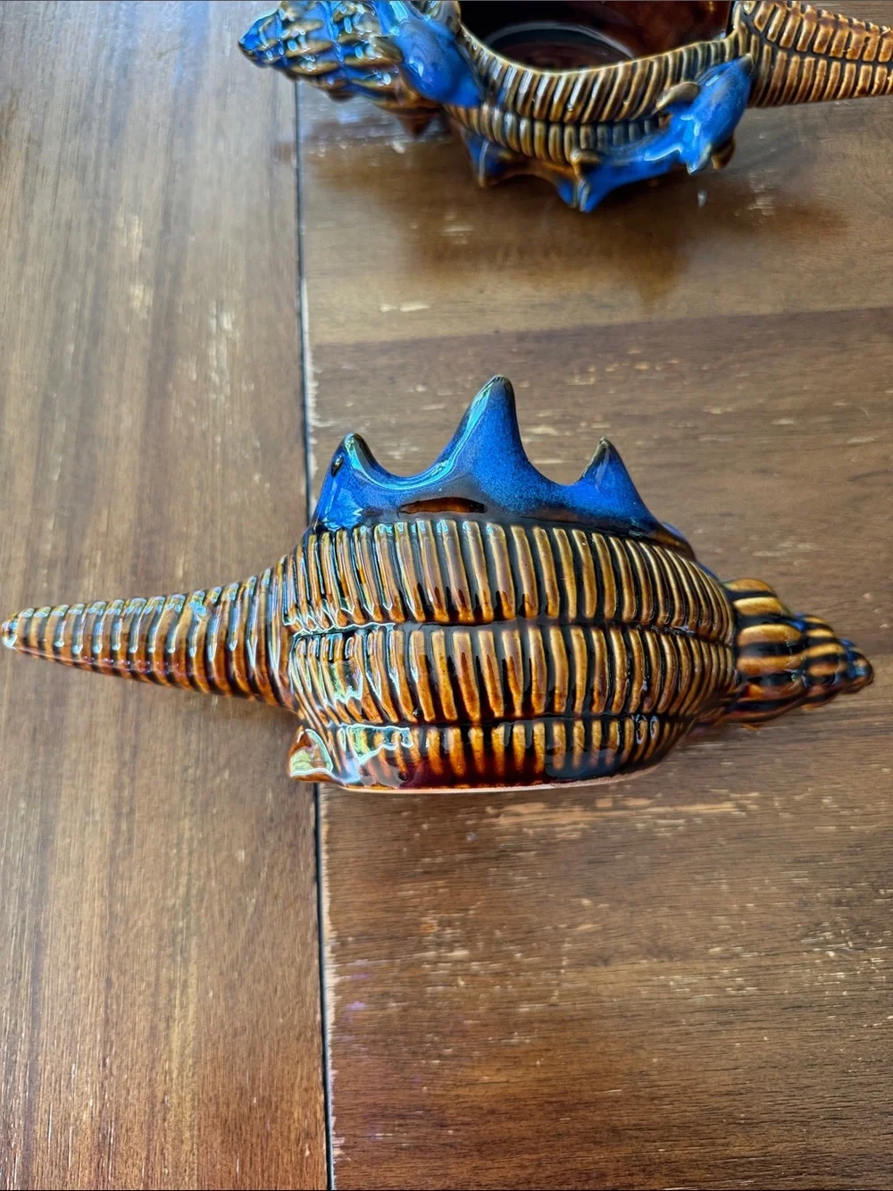 Vtg Blue Glazed Ceramic Pottery Conch Shell With Dolphins In Surf Planter set  2